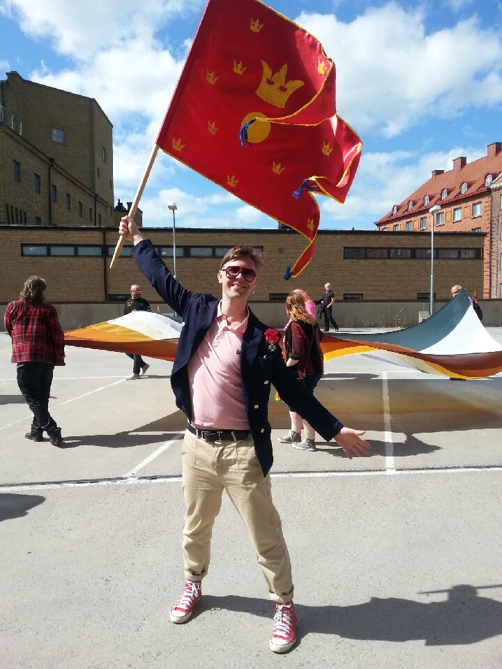 Vi höjer Lorenzburgs Flamma för kärleken!